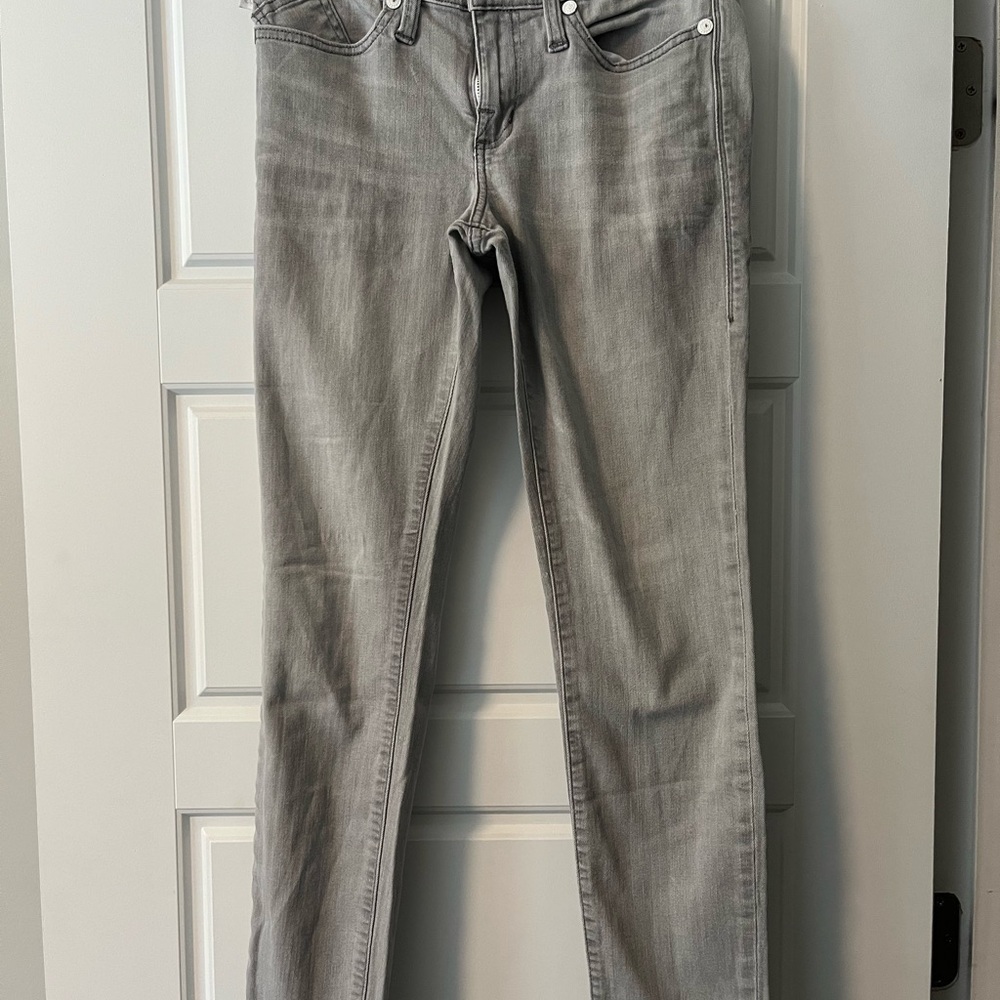 Rock & Republic Women's Light Gray Skinny Jeans